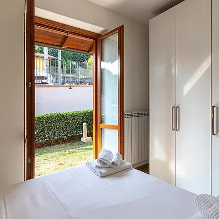 Casa Bella Vista Levo 10 - Unique View, Charming House Surrounded By Nature Holiday home Stresa