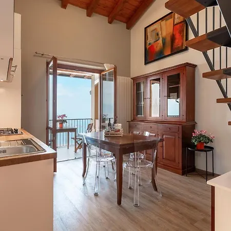 Casa Bella Vista Levo 10 - Unique View, Charming House Surrounded By Nature Stresa