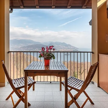 Casa Bella Vista Levo 10 - Unique View, Charming House Surrounded By Nature Stresa